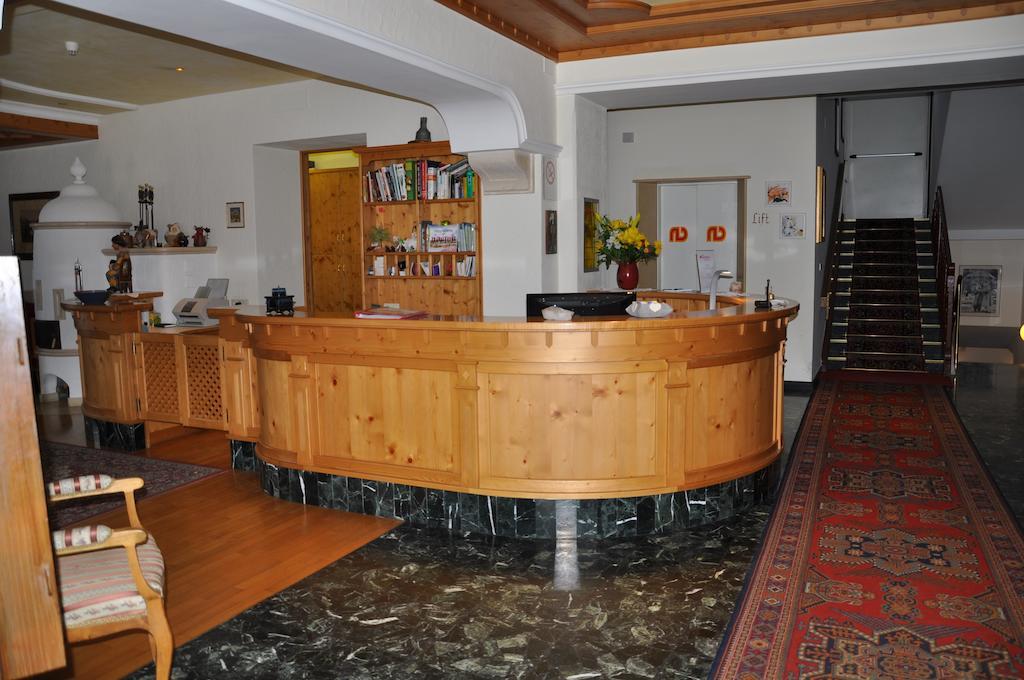 Hotel Dolomiten Добб'яко Екстер'єр фото