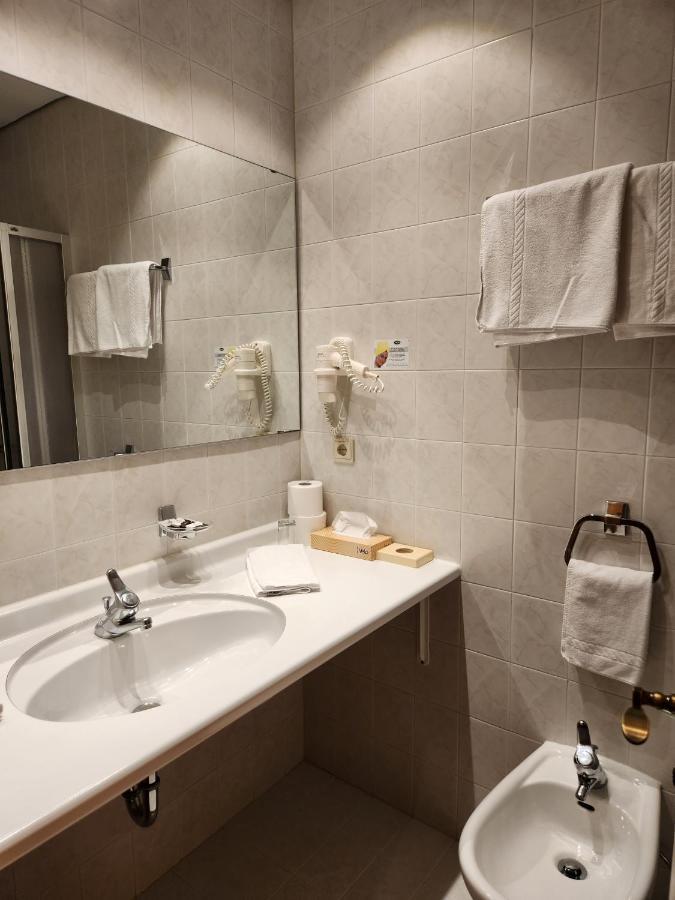 Hotel Dolomiten Добб'яко Екстер'єр фото