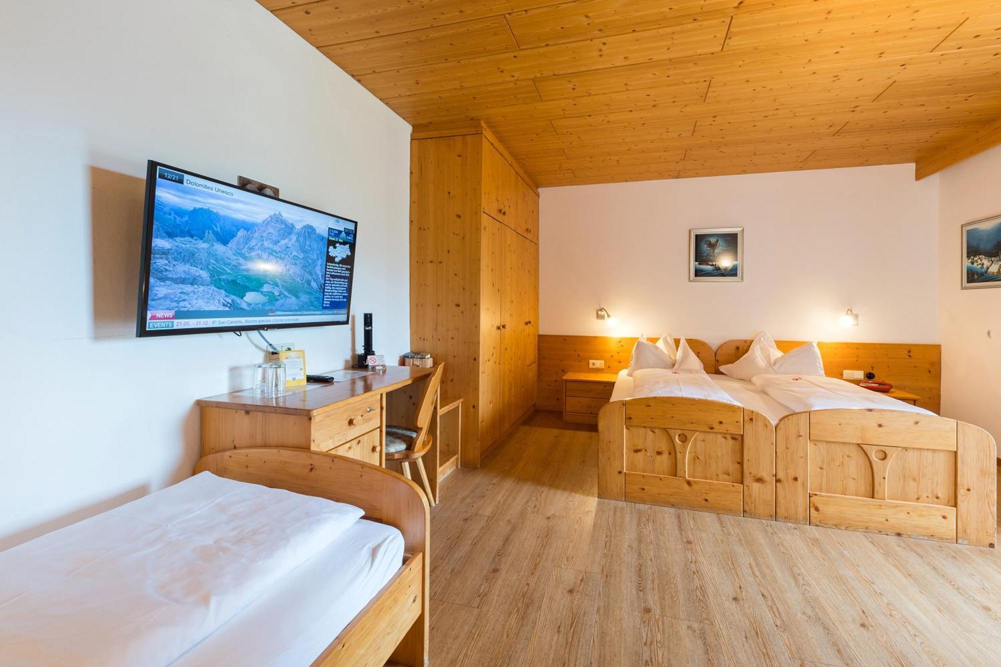 Hotel Dolomiten Добб'яко Екстер'єр фото