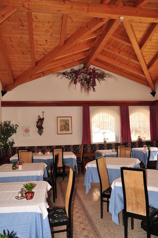 Hotel Dolomiten Добб'яко Екстер'єр фото